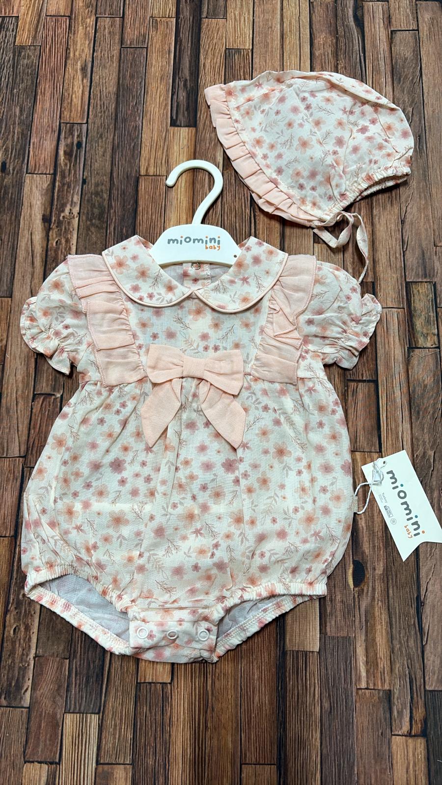 ✨ Pagliaccetto con Cuffietta in Cotone – Flower Romantic
