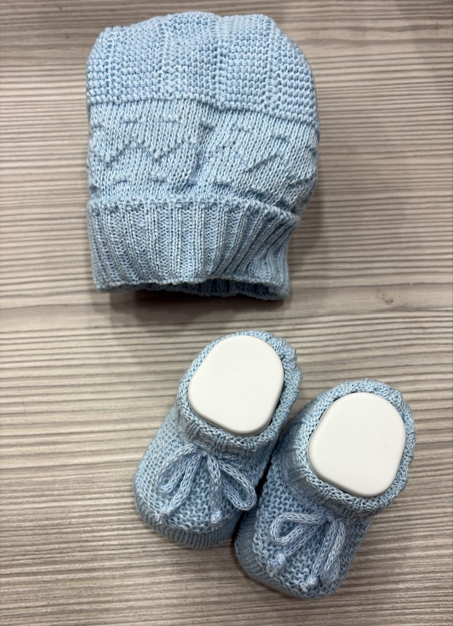 Set Cappello + Scarpine Prima Nascita 💙