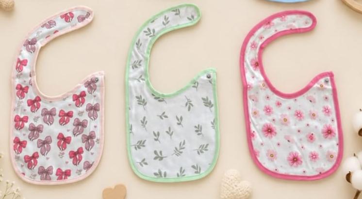 Set 6 Bavaglini Neonato in Cotone con Chiusura a Bottone – Bavetti Assorbenti Fantasia