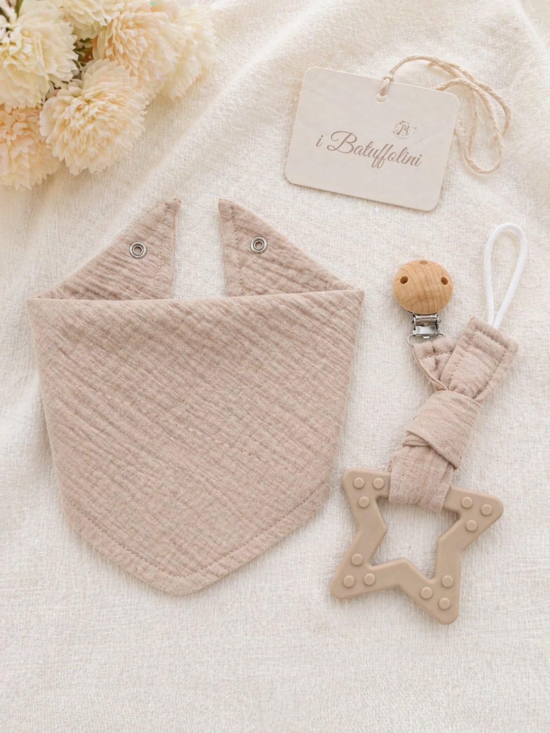 Set bandana + gioco dentizione – i Batuffolini | Art. B542