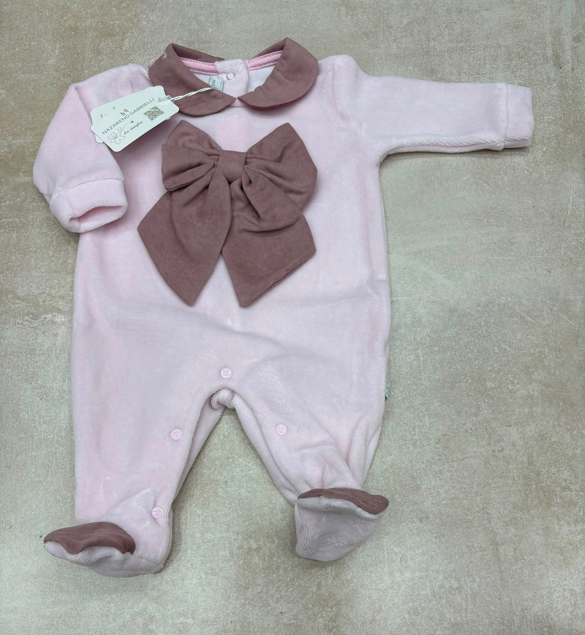 Tutina Femminuccia in Ciniglia con Maxi Fiocco Nazareno Gabrielli – NG-2210