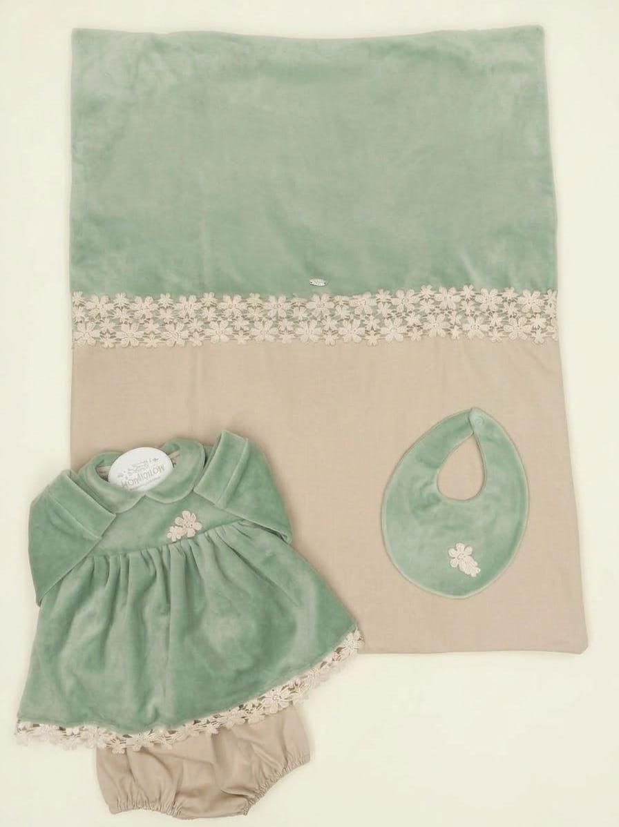 Set Nascita Neonata Hophoplà Margaret in Ciniglia – Vestitino, Culotte, Bavetta e Copertina