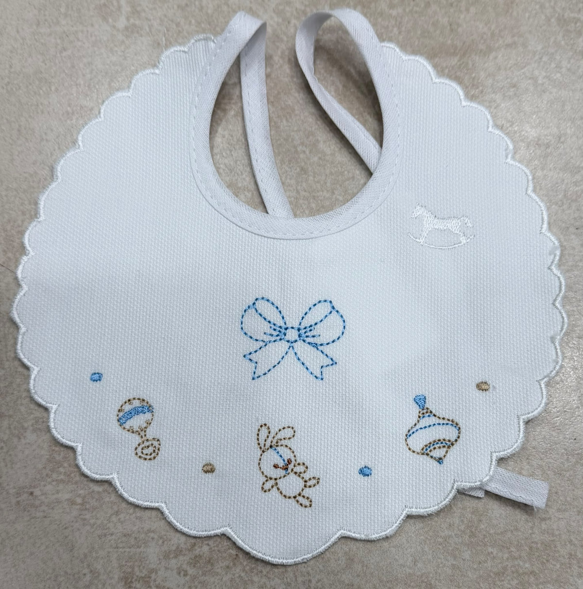Bavetta Neonato in Piquet Ricamata Mio Piccolo – Art. 103 Dis. 666