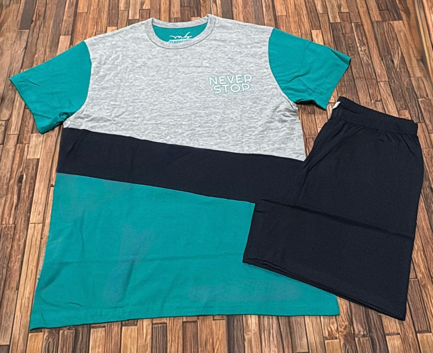 Pigiama Uomo Mezza Manica e Pantaloncino Mastro Bianco – Super Promo €3,50