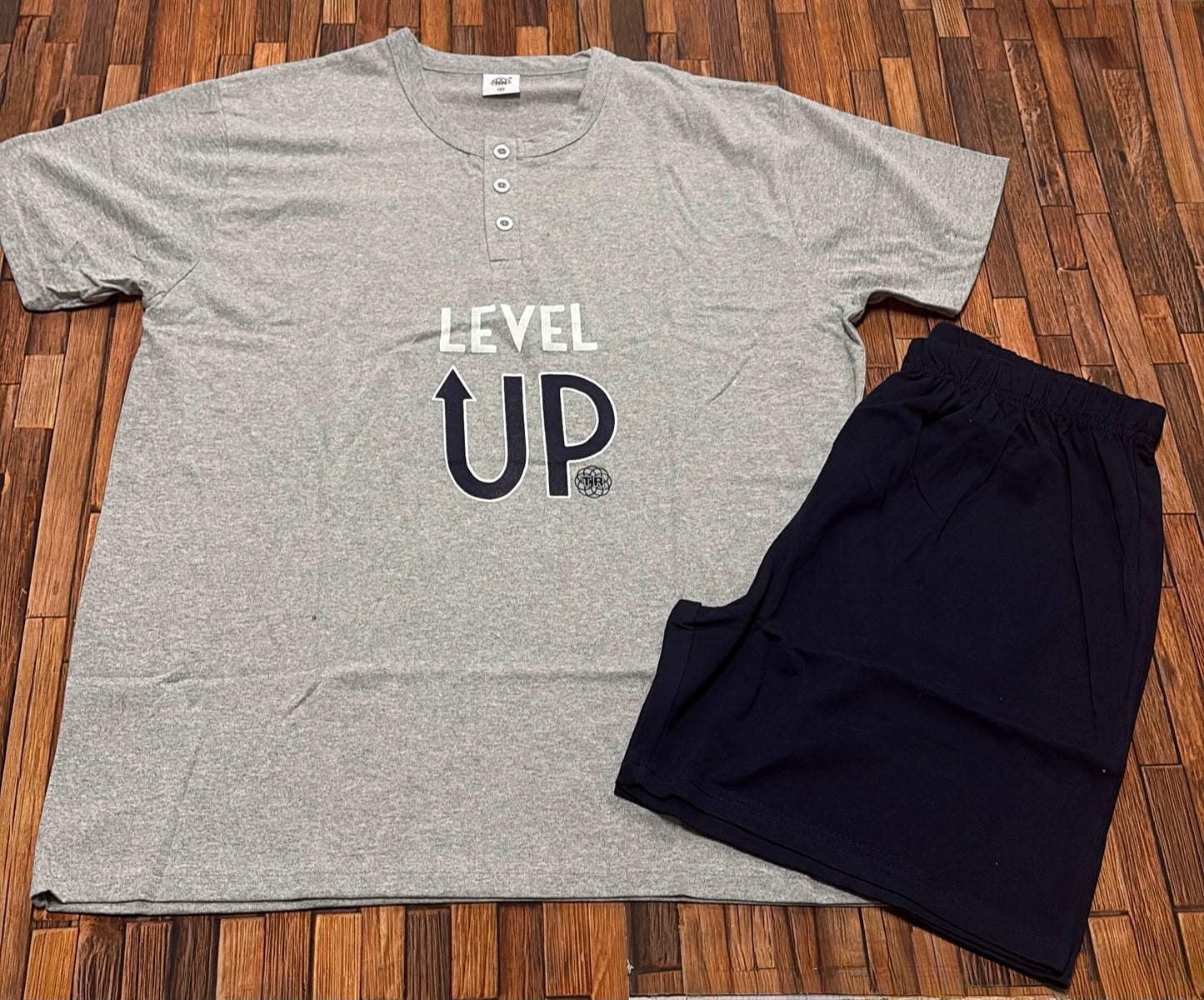 Pigiama Uomo 100% Cotone Level Up – Estivo Manica Corta e Pantaloncino