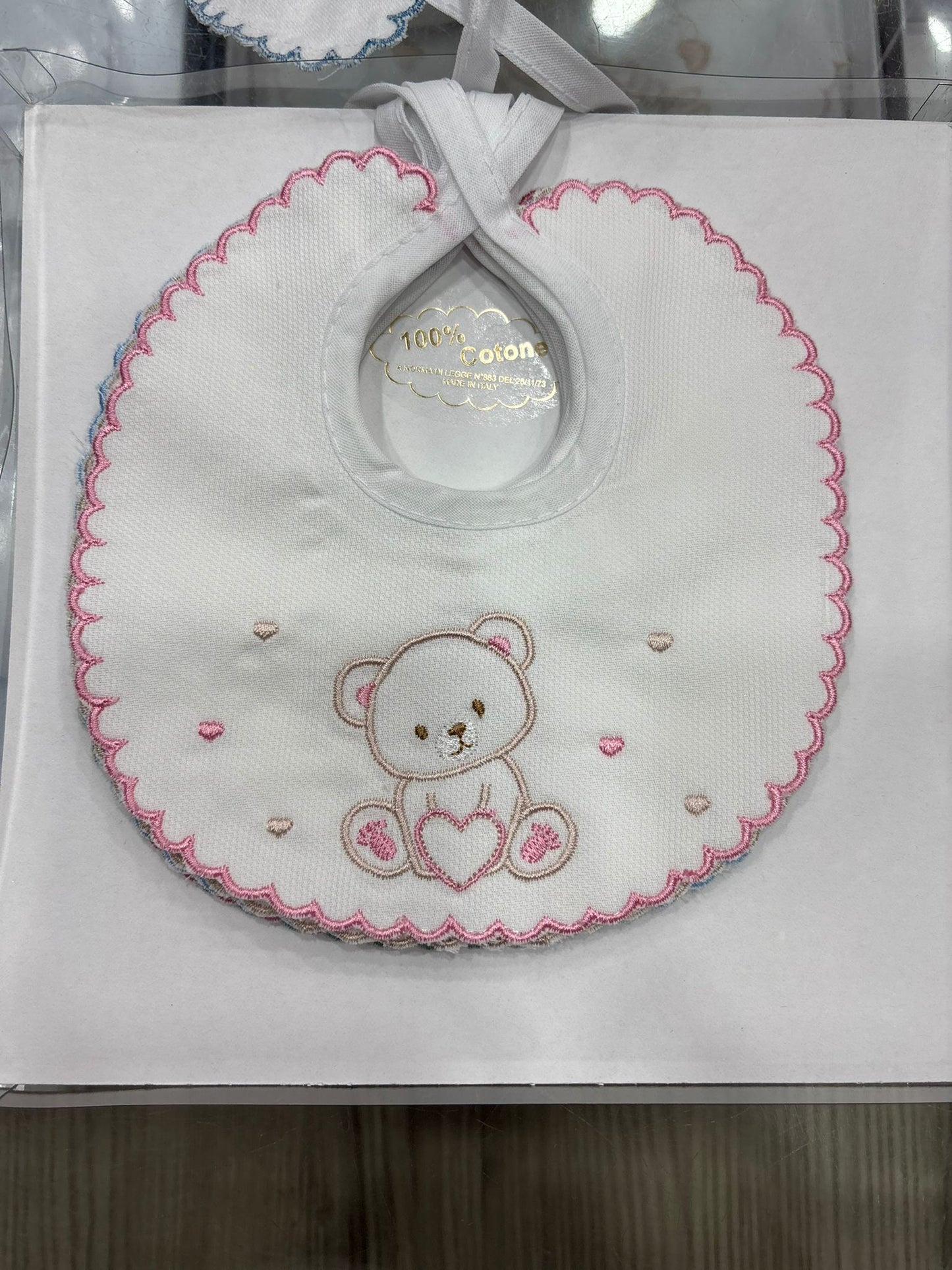Bavetta Neonato in Piquet 100% Cotone IRGE con Ricamo Orsetto e Cuore