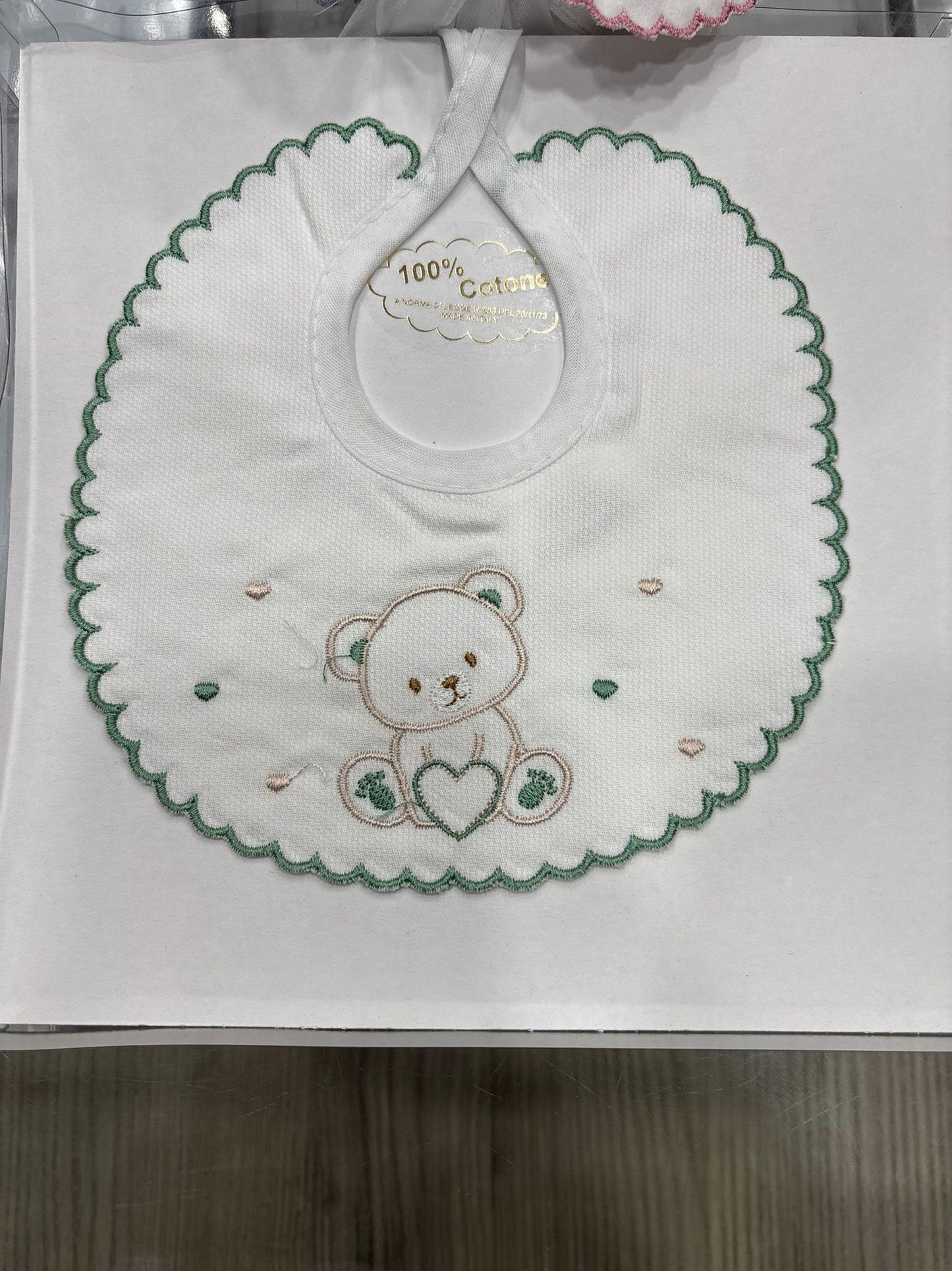 Bavetta Neonato in Piquet 100% Cotone IRGE con Ricamo Orsetto e Cuore