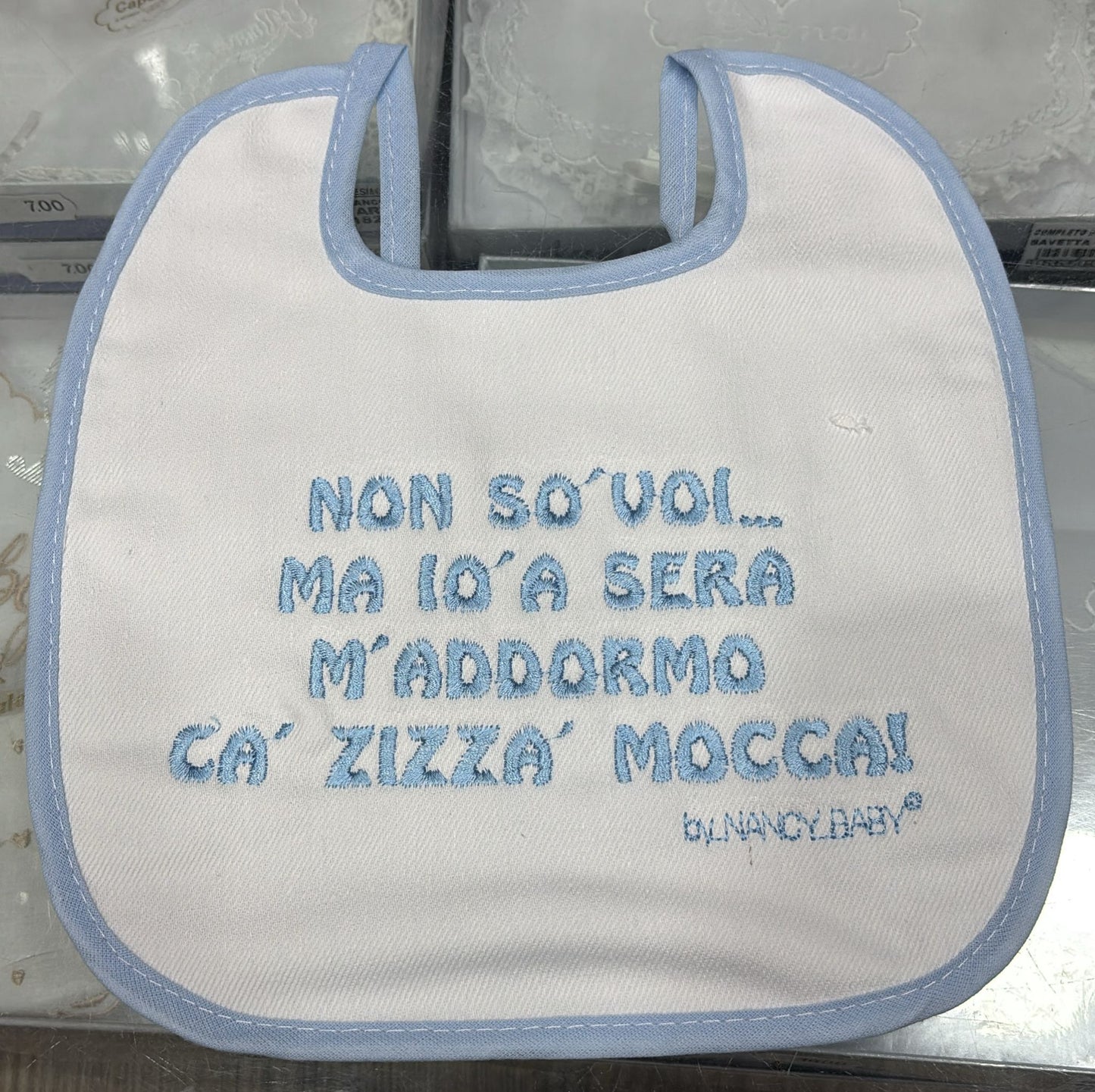 Bavetto Neonato Simpatico con Frasi Divertenti Ricamate | Bavaglino Baby