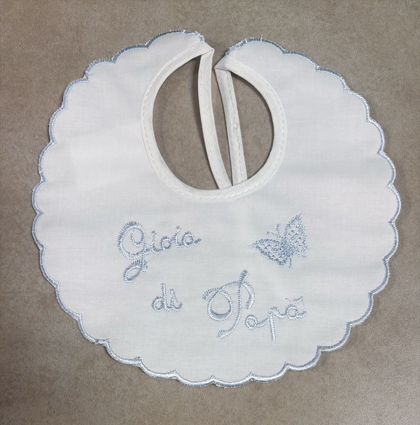 Bavaglino Ricamato Neonato "Gioia di Papà" in 100% Cotone – Ornella BV003-001