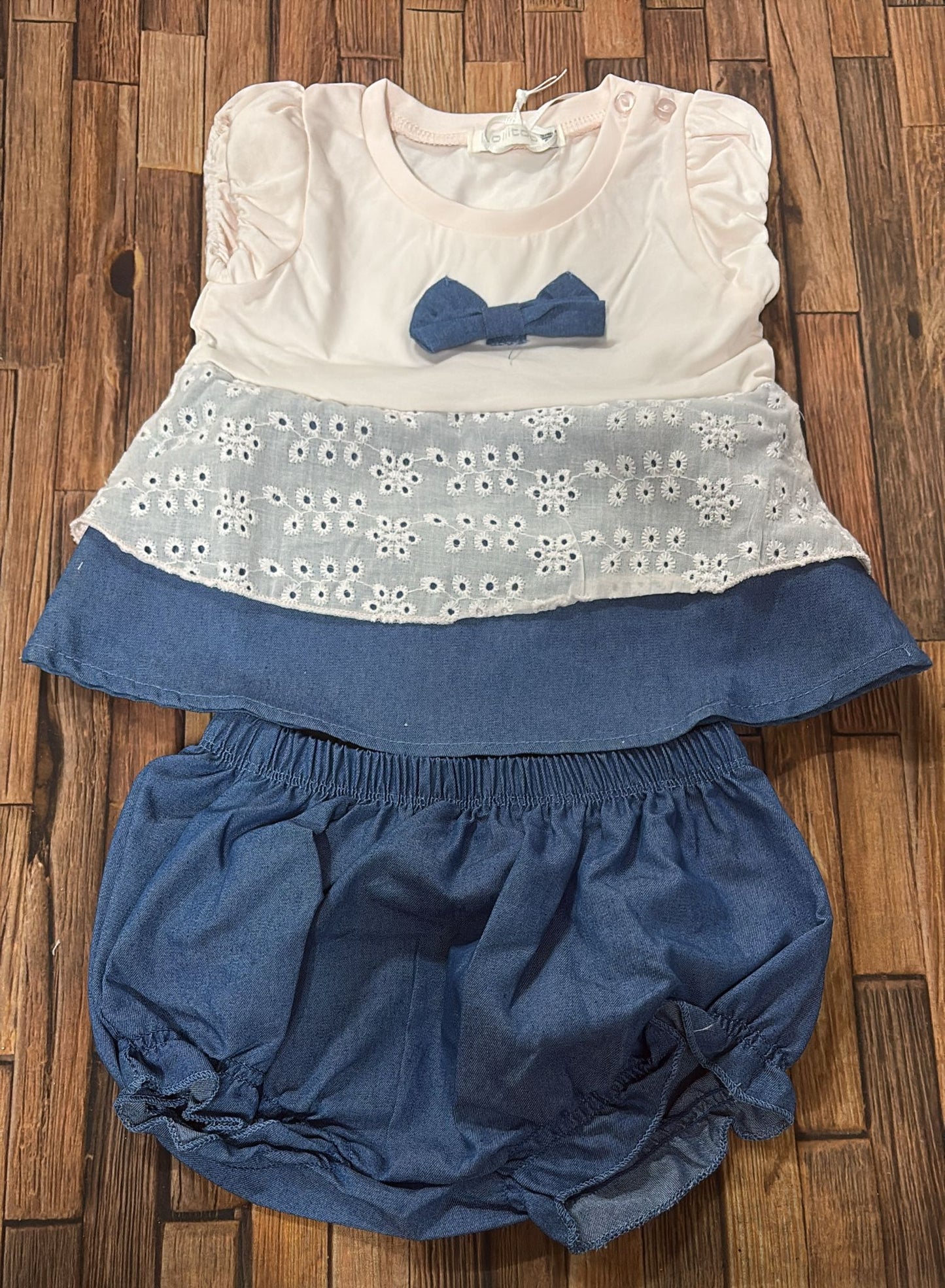 Completino Neonata con Shorts in Jeans – Art. B-E680