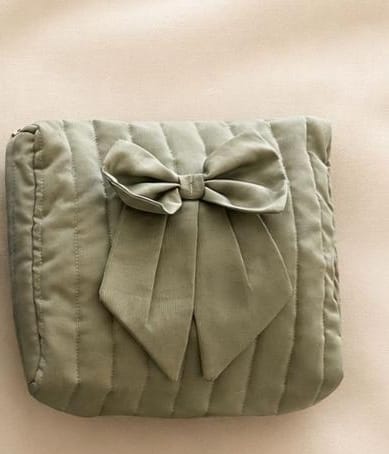 Pochette Trapuntata con Fiocco
