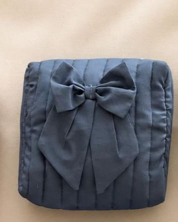 Pochette Trapuntata con Fiocco