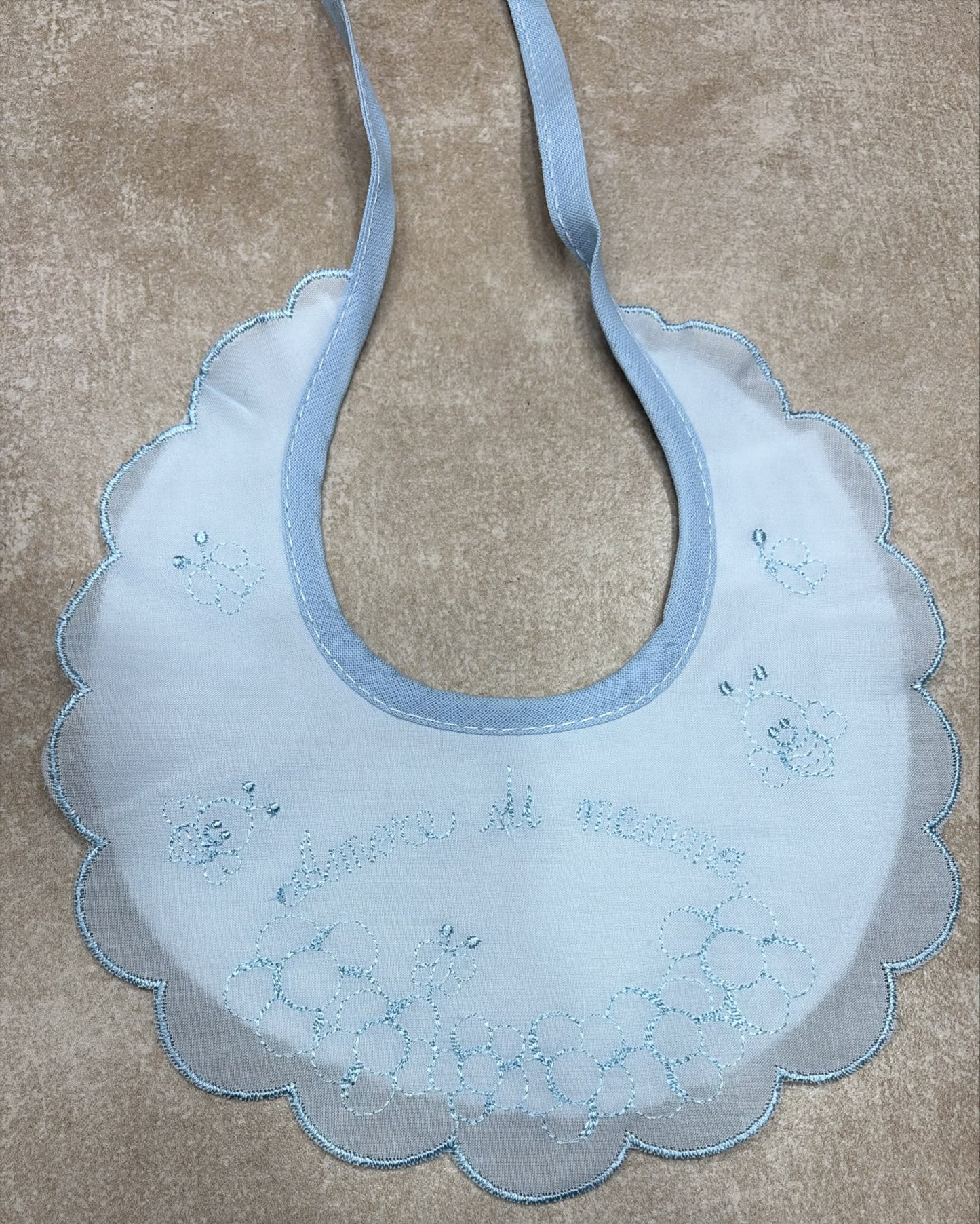 Bavetta Neonato in Organza con Ricamo