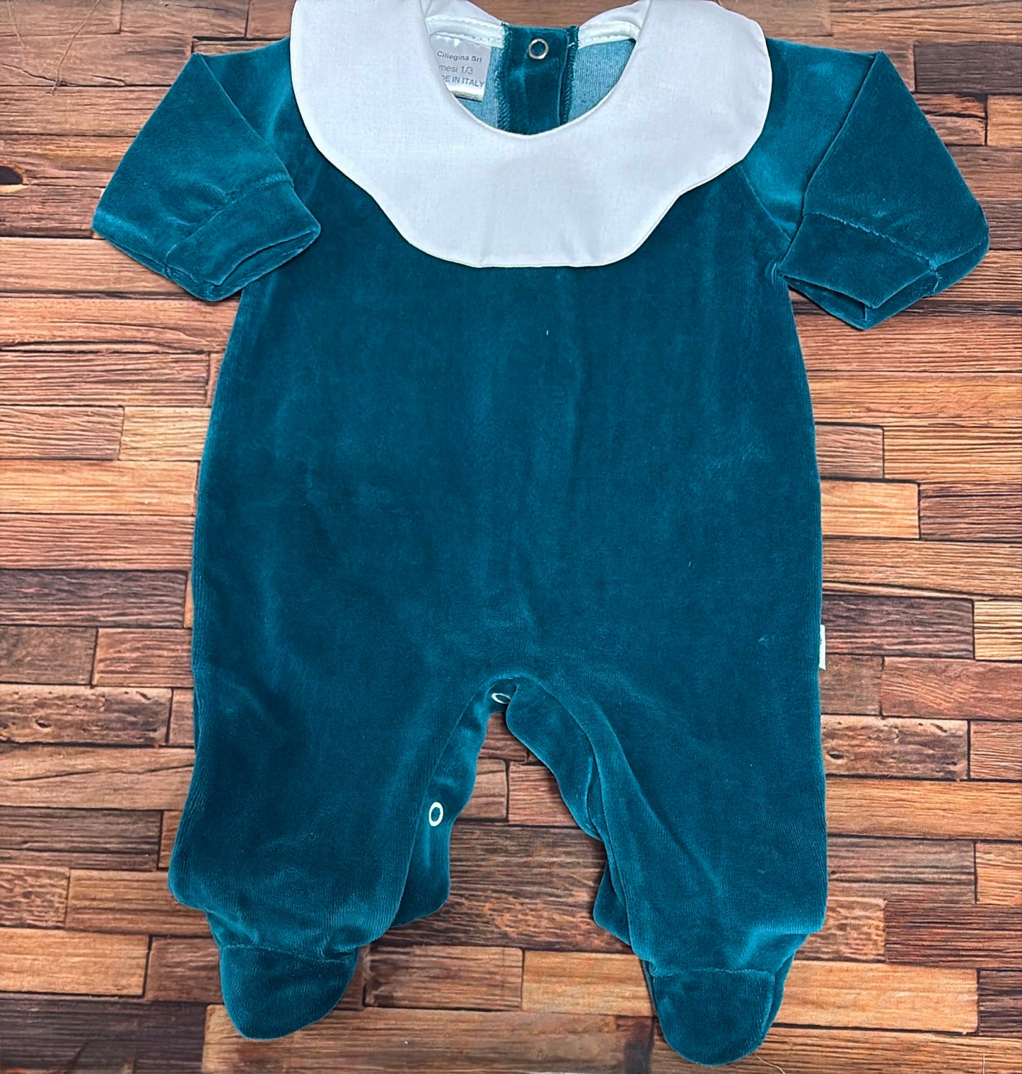 Tutina in Ciniglia CILIEGINA con Colletto – Neonato 1/3 Mesi