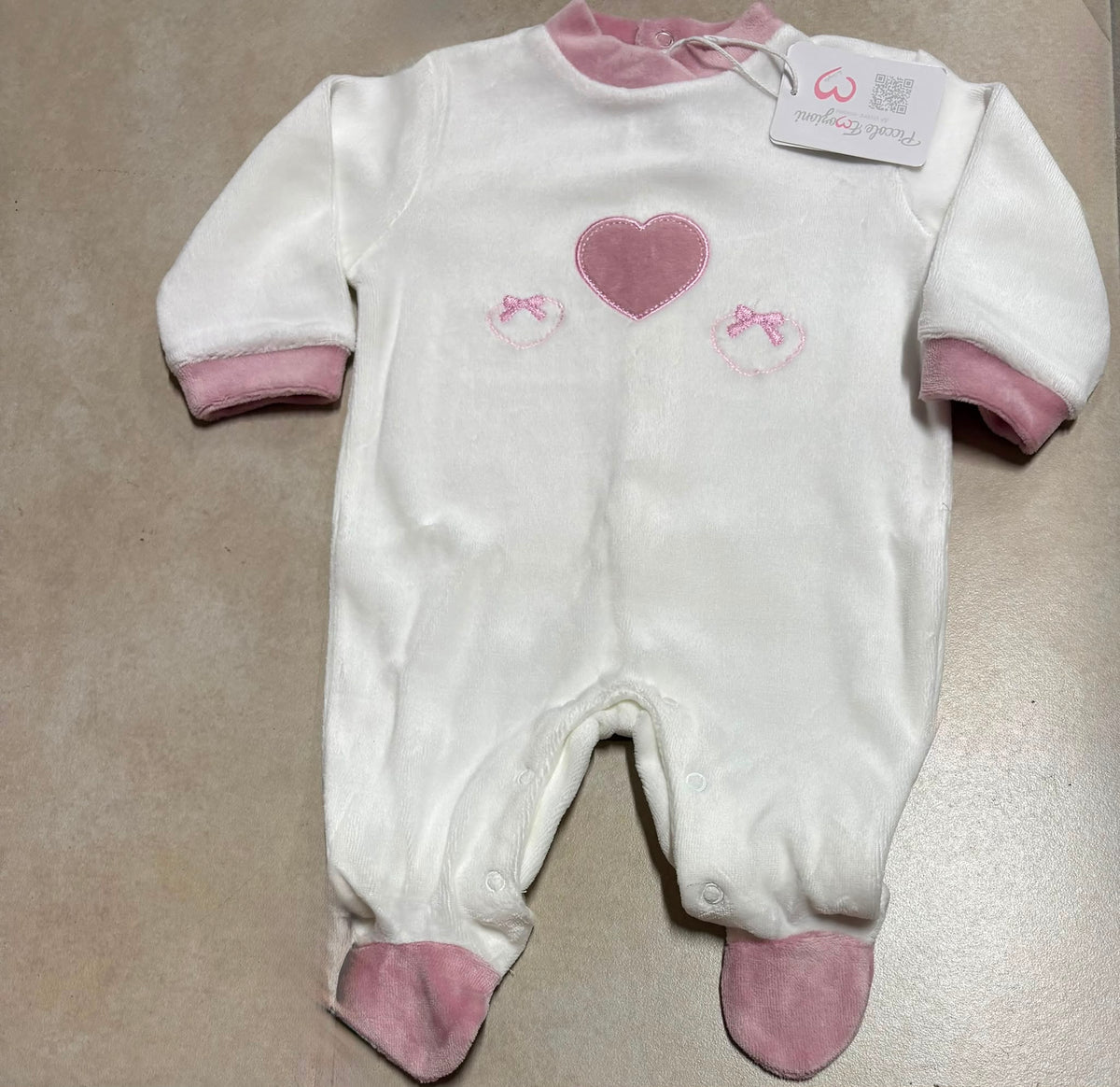 Tutina Neonata in Ciniglia Piccole Emozioni – Art. 630 Dis. 2