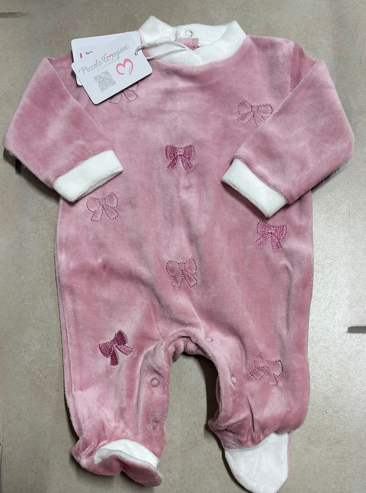 Tutina in Ciniglia Femminuccia “Piccole Emozioni” – Art. 630 Dis. 5