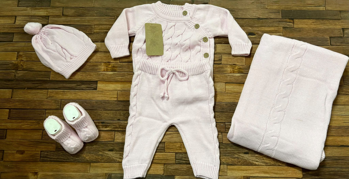 Set Nascita 5 Pezzi in Maglia Caramini con Scialle