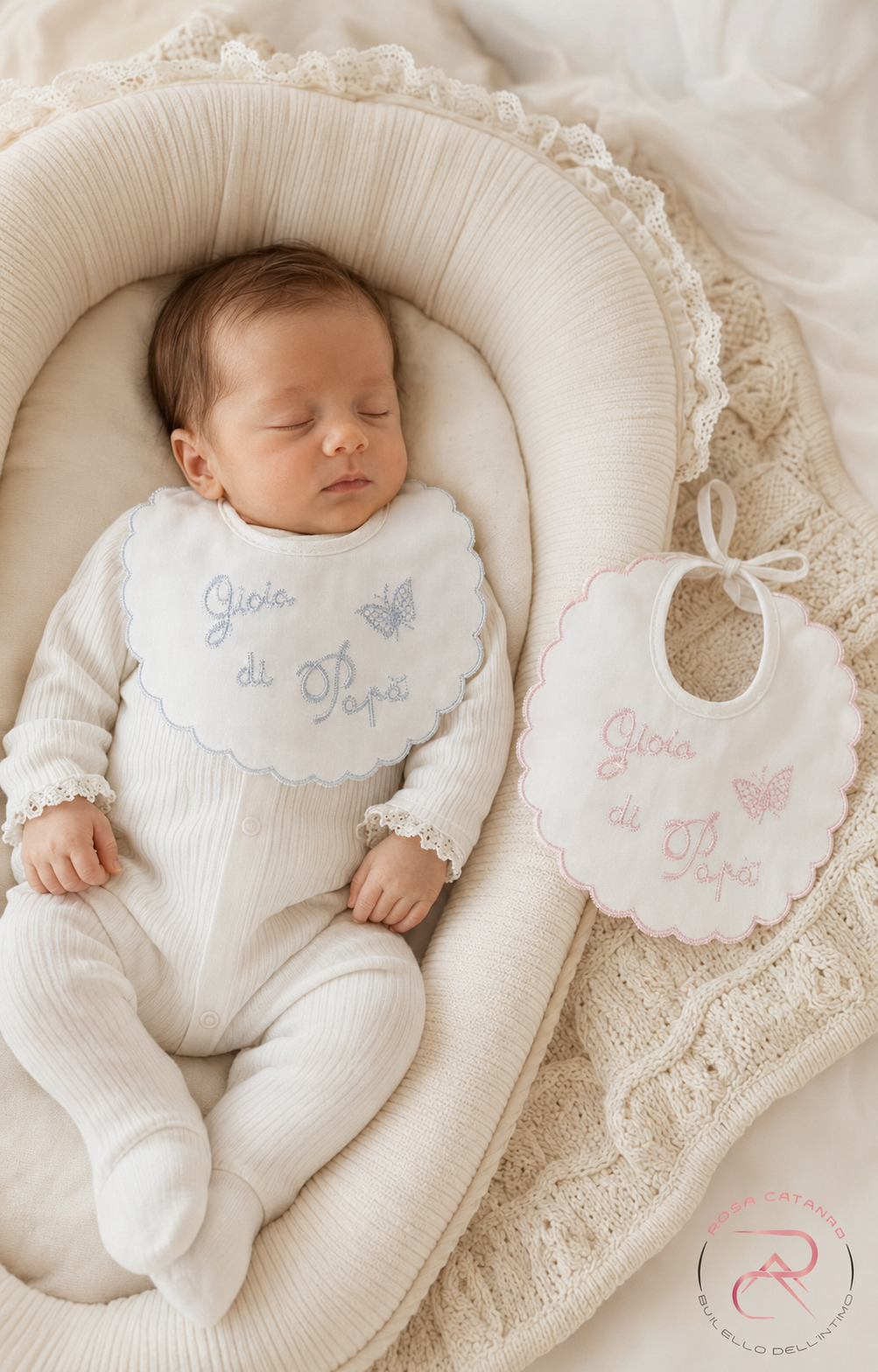 Bavaglino Ricamato Neonato "Gioia di Papà" in 100% Cotone – Ornella BV003-001