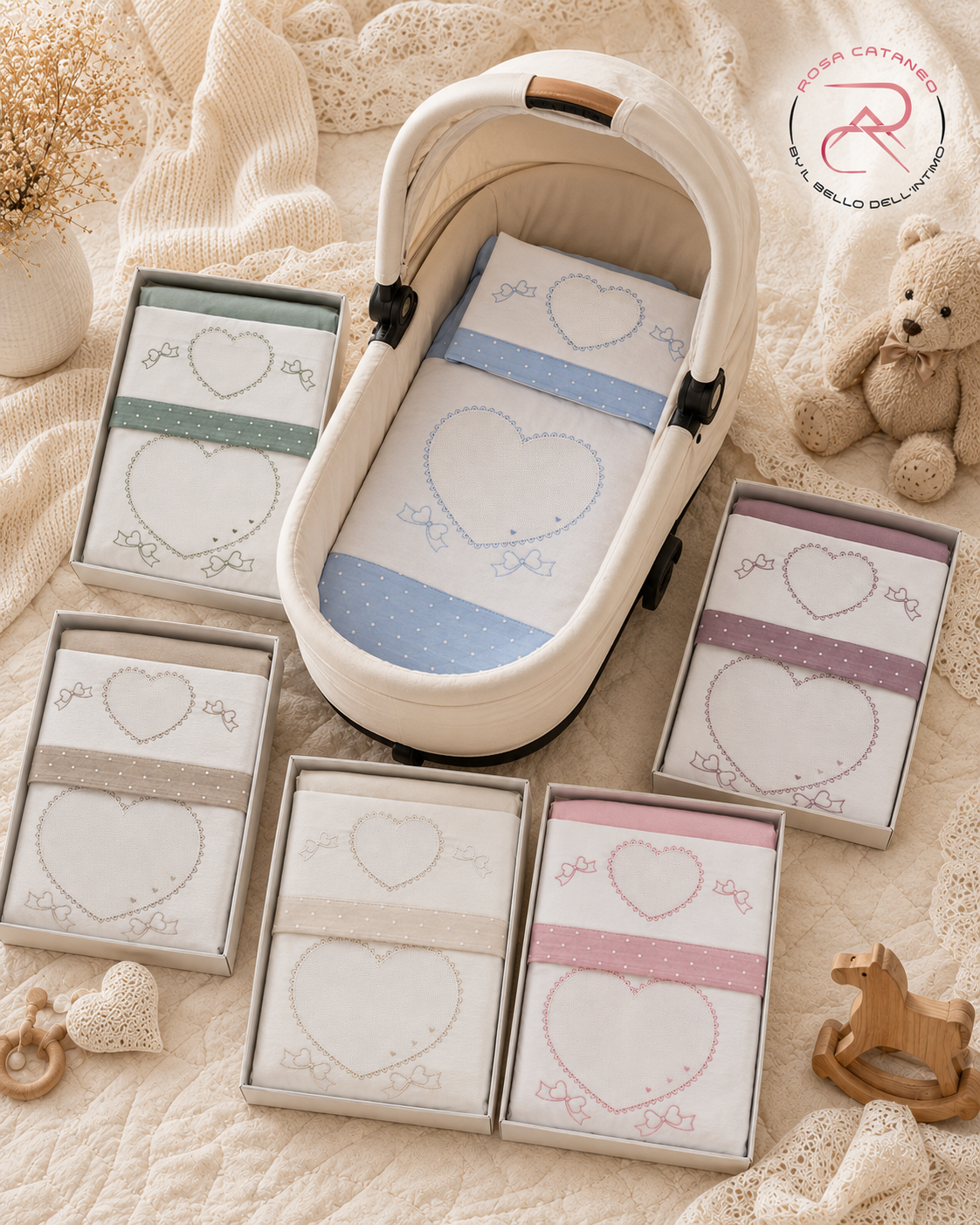 Set 4 Pezzi Coordinato Culla 100% Cotone con Cuore Ricamato – Ornella