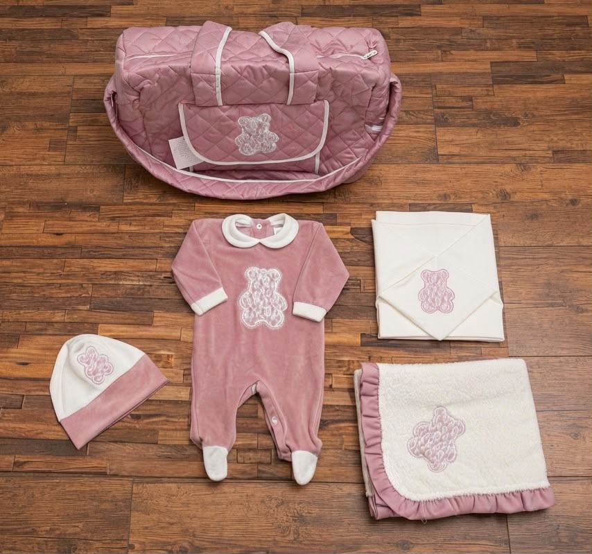 Set Uscita Clinica Neonato 5 Pezzi Orsetto Ricamato – Tenerotti